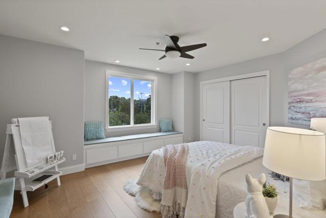 100 Dundee Lane, San Carlos CA: https://media.crmls.org/mediaz/f2af870b-09b7-4e06-996c-3642f0fe4970.jpg