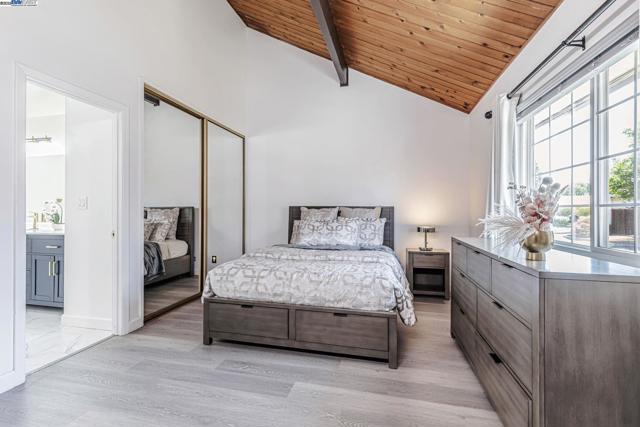 1835 Camino Estrada, Concord CA: https://media.crmls.org/mediaz/f2af9f45-a51e-4c8c-8ec7-6b8f4ce6dd6f.jpg