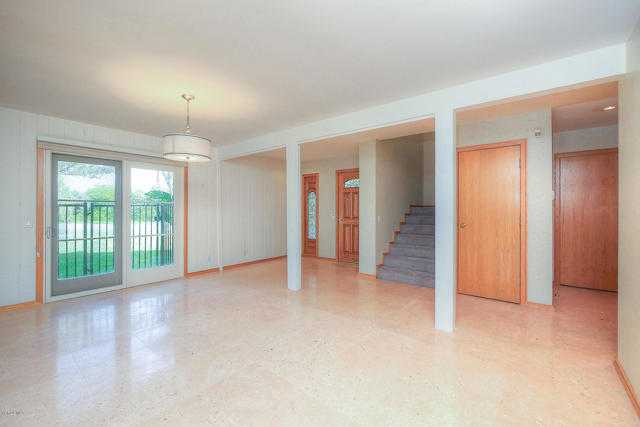 23150 Park Sorrento, Calabasas CA: https://media.crmls.org/mediaz/f2b017e9-26f4-4bce-acb3-798d7e4f274d.jpg
