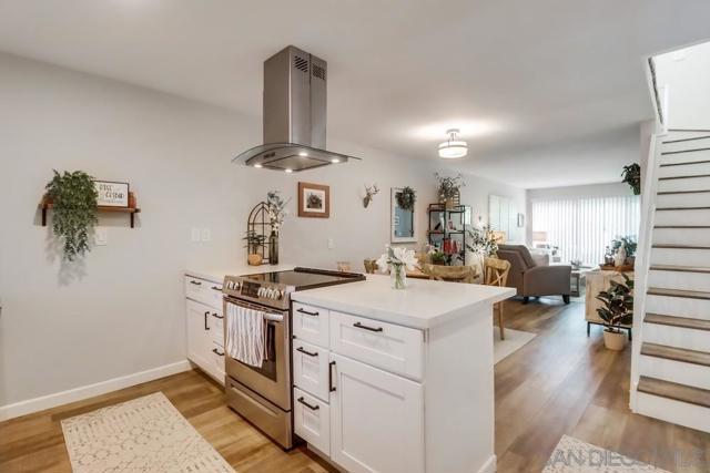 7797 Stalmer St, San Diego CA: https://media.crmls.org/mediaz/f2b09e90-899c-4466-b7db-99f97c1a44a7.jpg