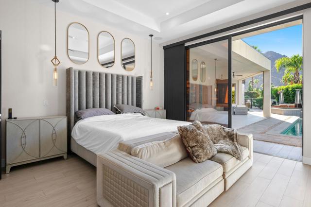 77300 Coyote Creek, Indian Wells CA: https://media.crmls.org/mediaz/f2b1986e-ca94-48b1-ad4e-ebf6e18863d3.jpg