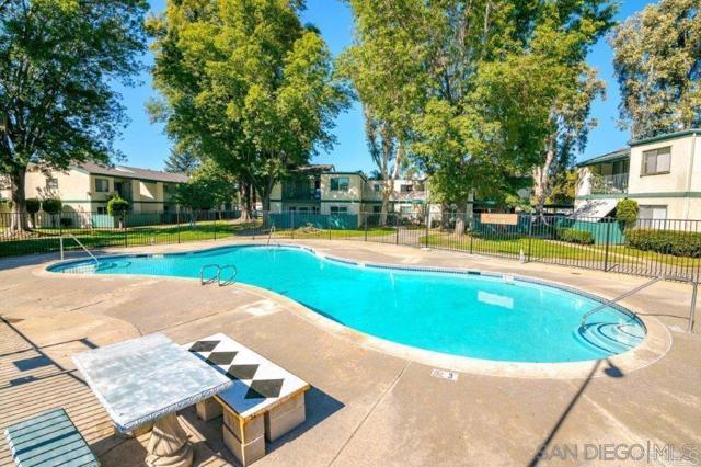 Detail Gallery Image 19 of 31 For 1817 E Grand Ave, Escondido,  CA 92027 - 2 Beds | 1/1 Baths