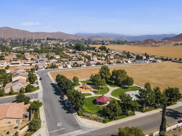Image 40 of 41 For 26849 Silver Spur Ct