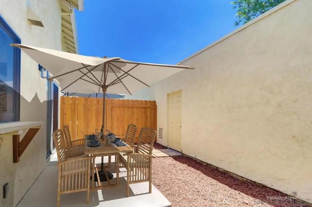 7827 Rancho Fanita Dr, Santee CA: https://media.crmls.org/mediaz/f2b23437-84d2-4695-9b27-b408d22622e2.jpg