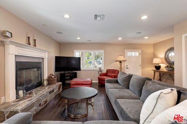 5841 Tellefson Road photo 7
