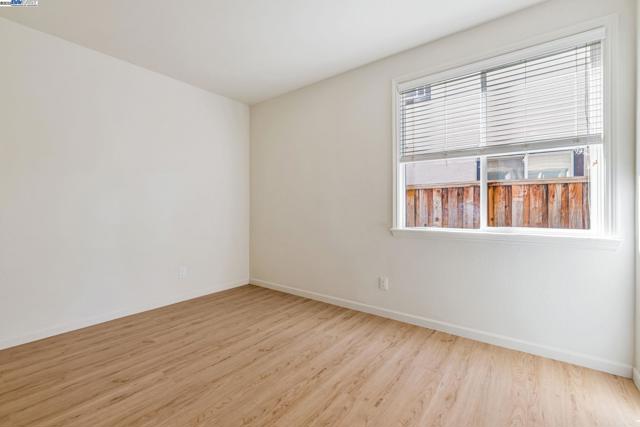 5675 Arcadia Cir, Discovery Bay CA: https://media.crmls.org/mediaz/f2b448da-9dc3-478d-8a28-6e1b289dfbfc.jpg
