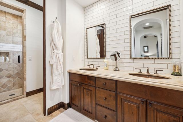 52345 Via Castile, La Quinta CA: https://media.crmls.org/mediaz/f2b54e4a-264d-48bb-aa50-b9f84540d99e.jpg