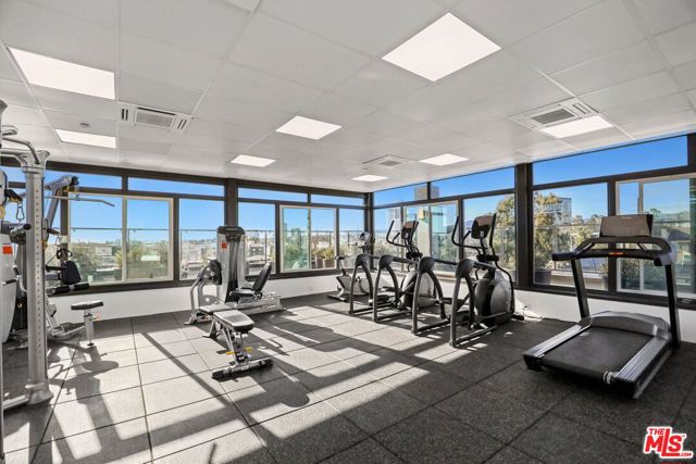 1539 Purdue, Los Angeles CA: https://media.crmls.org/mediaz/f2b69360-8cd1-49e3-a860-cdbd9bc2034f.jpg