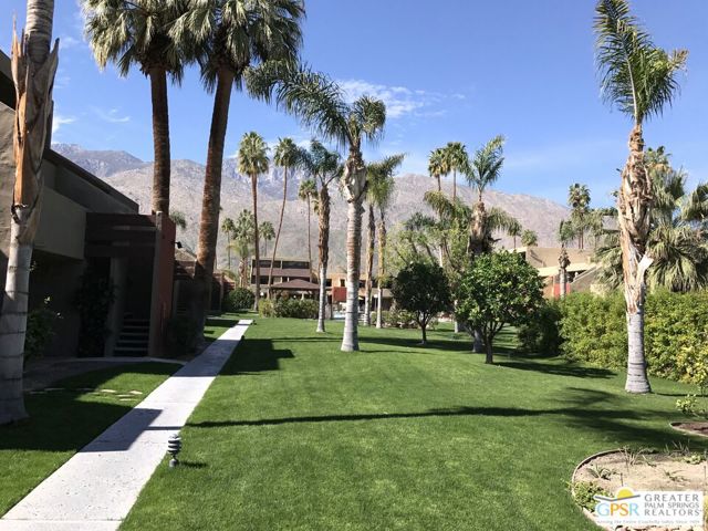 Image 13 of 20 For 1655 Palm Canyon Dr Unit 812