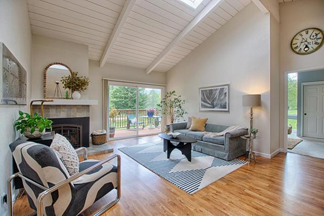 281 Anchor Court, Boulder Creek CA: https://media.crmls.org/mediaz/f2b6fd73-81ff-4190-8fc7-14092be239af.jpg