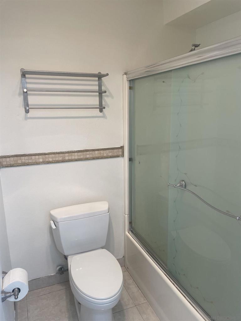 9949 Erma Rd. - photo 14