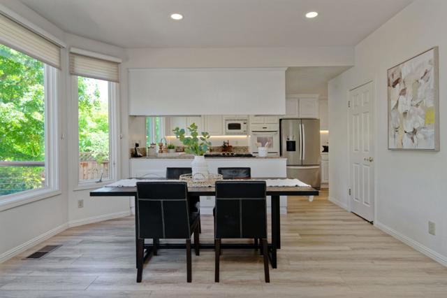 6536 Leyland Park Drive, San Jose CA: https://media.crmls.org/mediaz/f2b7c277-d22a-4018-84e5-3a3644d20d62.jpg