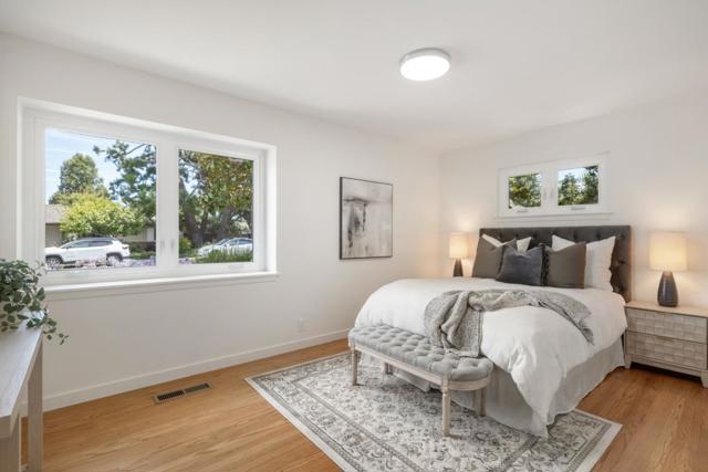 390 Cherry Avenue, Los Altos CA: https://media.crmls.org/mediaz/f2b80ffb-2203-4eec-8bd2-41a06a0fe82a.jpg