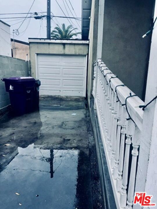 1204 Smith Place, Long Beach, California 90806, 3 Bedrooms Bedrooms, 0 ,1 BathroomBathrooms,Single Family Residence,For Sale,Smith,0,25631795