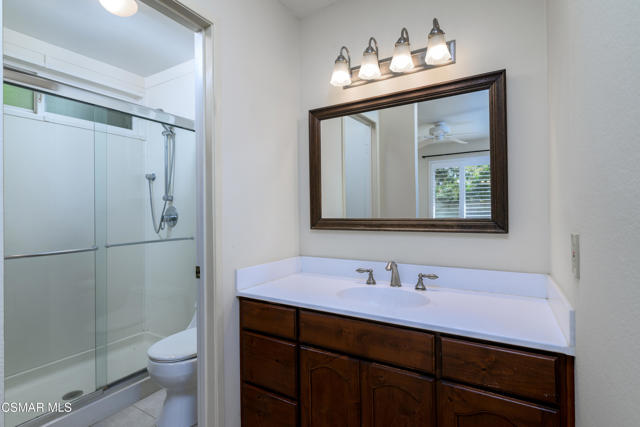 2202 Park Place, Thousand Oaks CA: https://media.crmls.org/mediaz/f2b9301f-9f71-4706-8c34-44e99cbb7122.jpg