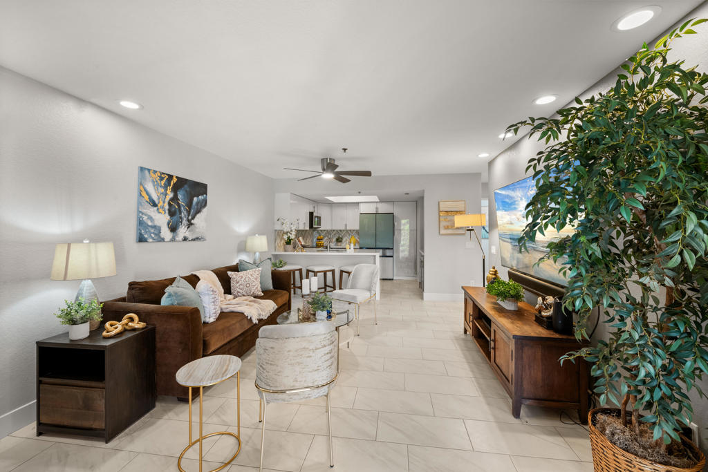 MLS #219128675DA img 2