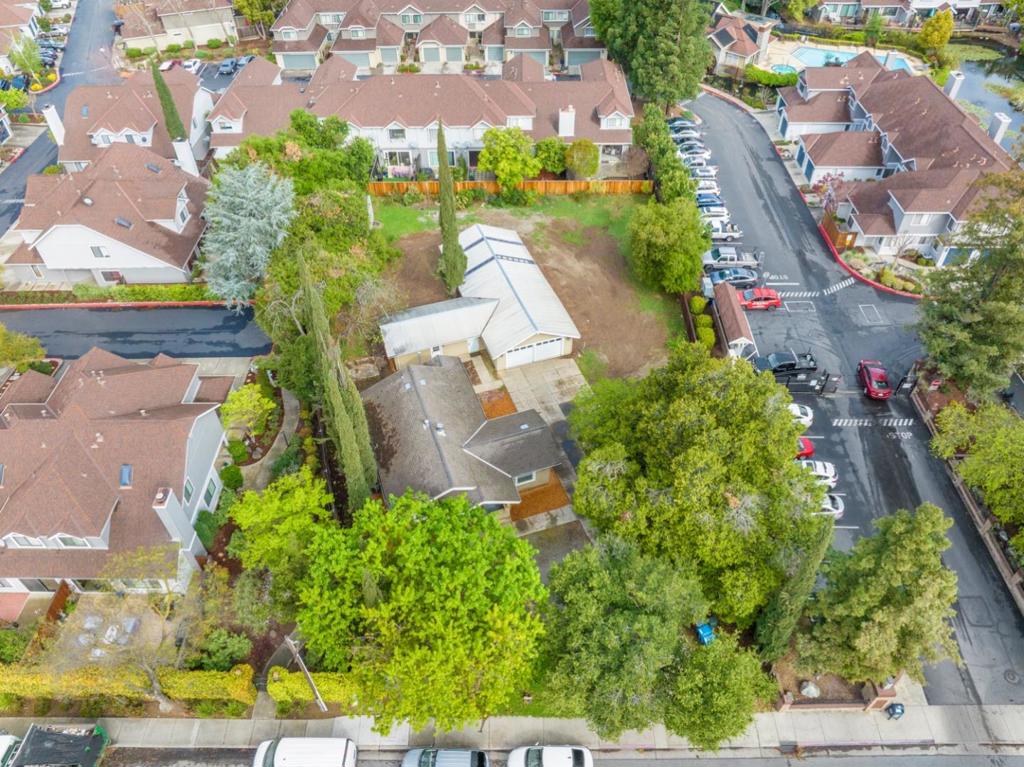 395 E Dunne Avenue