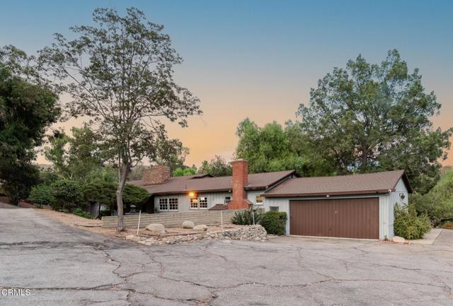 Detail Gallery Image 2 of 51 For 10400 Mcbroom St, Sunland,  CA 91040 - 3 Beds | 2/1 Baths