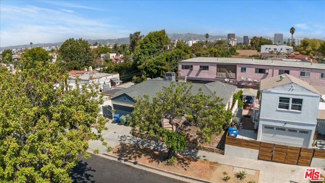 5981 Pickford Street, Los Angeles CA: https://media.crmls.org/mediaz/f2bb7ea6-9ed9-40bc-a135-e4008b653426.jpg