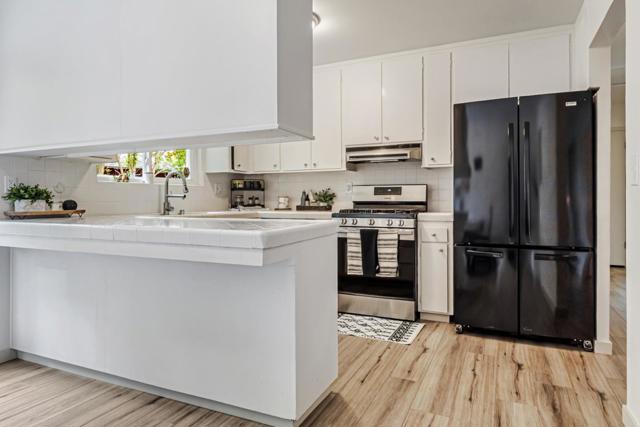 2259 Chanticleer Avenue, Santa Cruz CA: https://media.crmls.org/mediaz/f2bb8134-689d-49c1-b009-ff528c37414b.jpg
