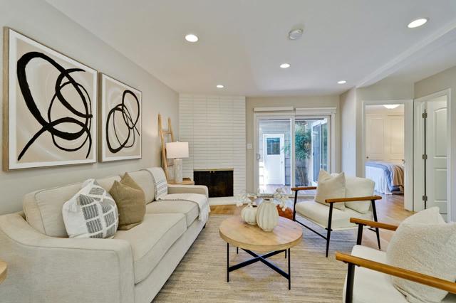 411 Lotus Lane, Mountain View CA: https://media.crmls.org/mediaz/f2bca167-bf3b-43a2-bb24-3ab53b62a8d1.jpg