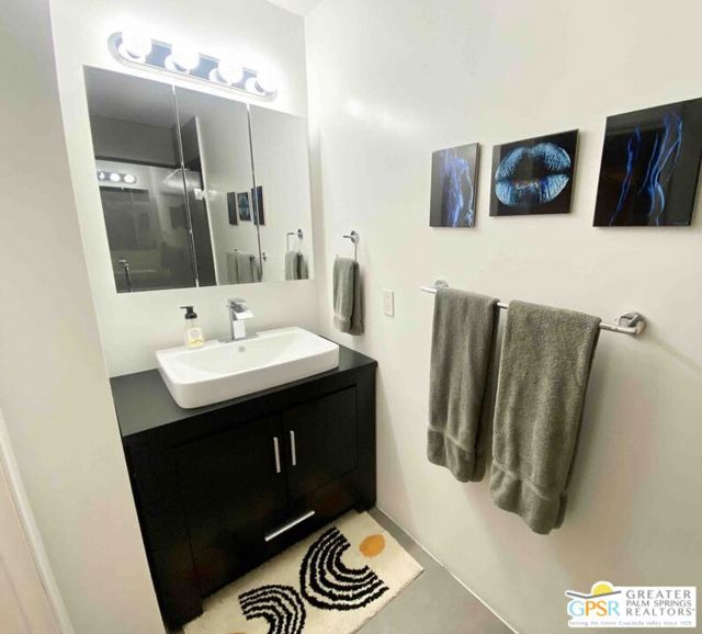 751 N Los Felices Circle, Palm Springs CA: https://media.crmls.org/mediaz/f2bcf4df-a2f0-43f6-852b-a5071dc33c41.jpg