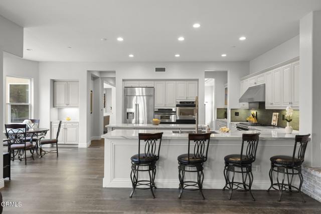 Detail Gallery Image 18 of 73 For 181 via Sandra, Newbury Park,  CA 91320 - 5 Beds | 6/1 Baths