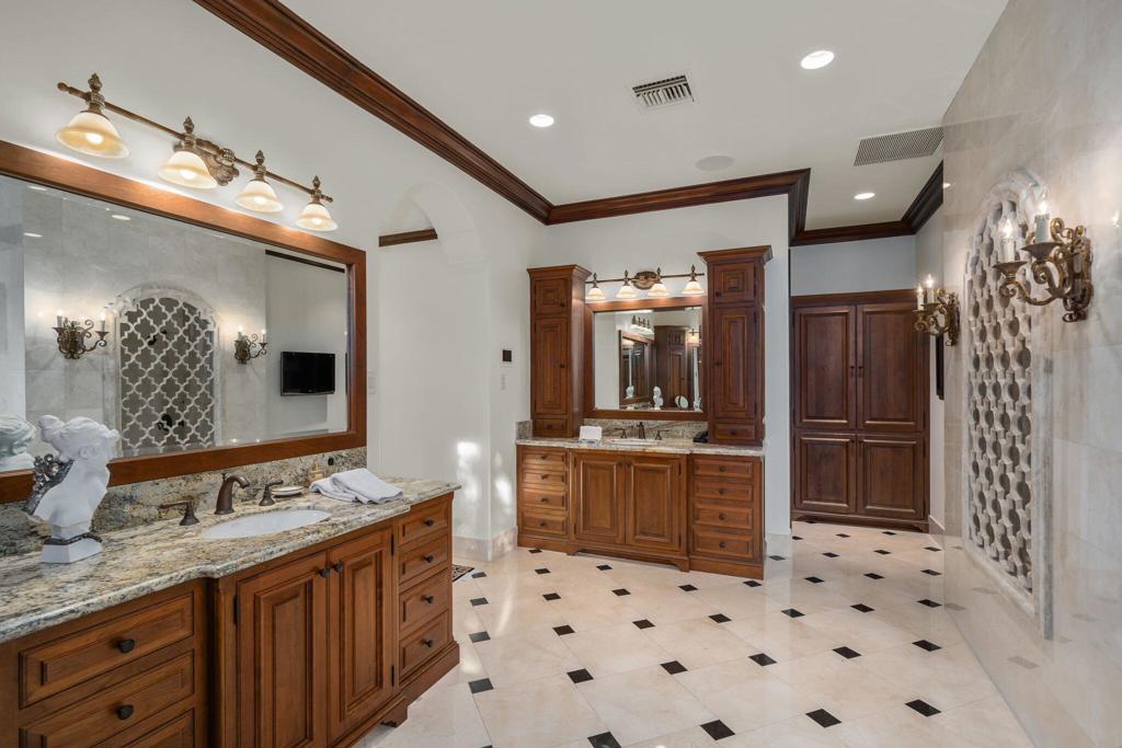 MLS #219140241DA image #32