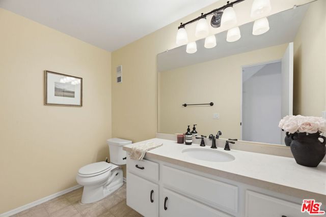 700 Esplanade, Redondo Beach, California 90277, 3 Bedrooms Bedrooms, 0 ,2 BathroomsBathrooms,Residential,For Sale,Esplanade,0,26839309 700 Esplanade, Redondo Beach, California 90277, 3 Bedrooms Bedrooms, 0 ,2 BathroomsBathrooms,Residential,For Sale,Esplanade,0,26839309