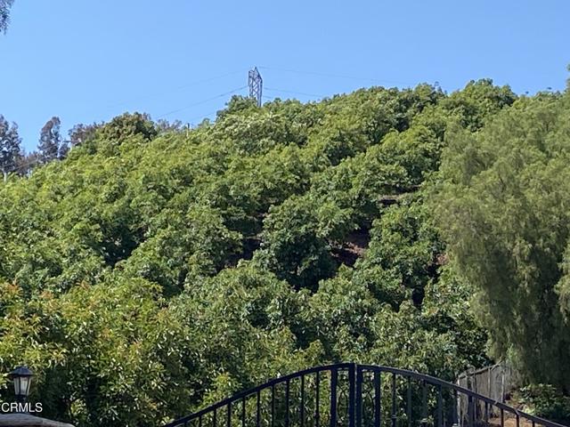 6120 Gabbert Road, Moorpark CA: https://media.crmls.org/mediaz/f2beddbf-bd13-48f4-a0a7-a5872ff4711b.jpg