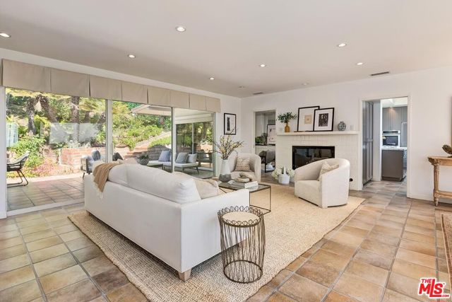 251 Ashdale Avenue, Los Angeles CA: https://media.crmls.org/mediaz/f2bf7657-efd2-48b6-8101-7a807d88087a.jpg