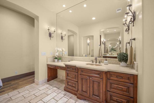 12240 Heritage Way, Gilroy CA: https://media.crmls.org/mediaz/f2c0c2f5-35a0-4903-8dec-7f0d6b27236d.jpg