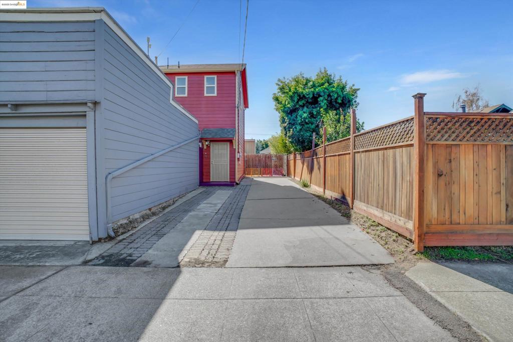 MLS #41117402 image #24