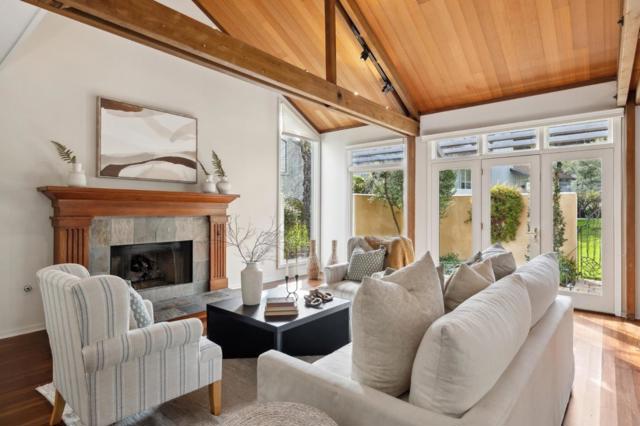 28064 Heron Court, Carmel CA: https://media.crmls.org/mediaz/f2c1c2af-4b6c-4930-8cb8-0b679f5447aa.jpg