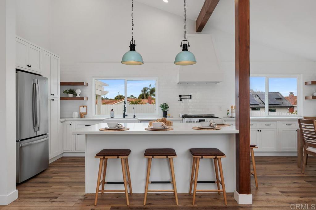 1528 Avenida De Los Lirios - photo 7