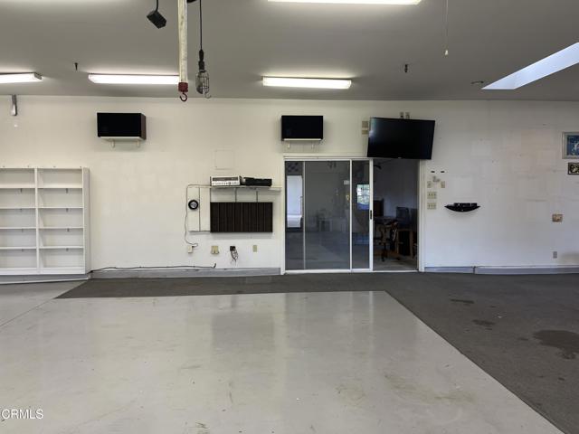 Detail Gallery Image 11 of 30 For 12387 Ridge Dr, Santa Rosa,  CA 93012 - 3 Beds | 4 Baths