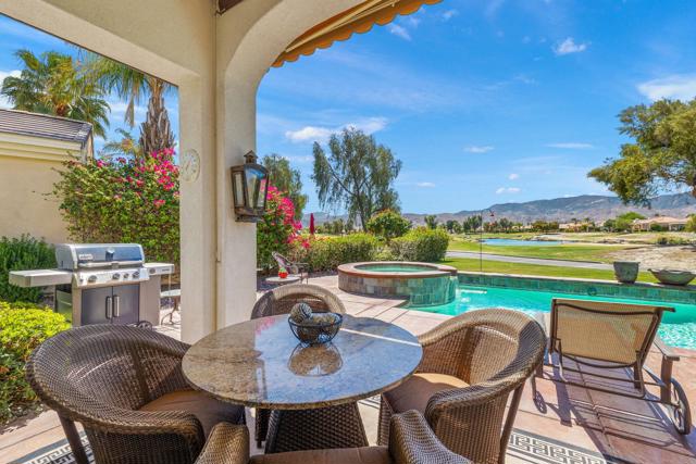 61 Via Las Flores, Rancho Mirage CA: https://media.crmls.org/mediaz/f2c37a4c-bbcb-49f4-a137-4df923ca171f.jpg