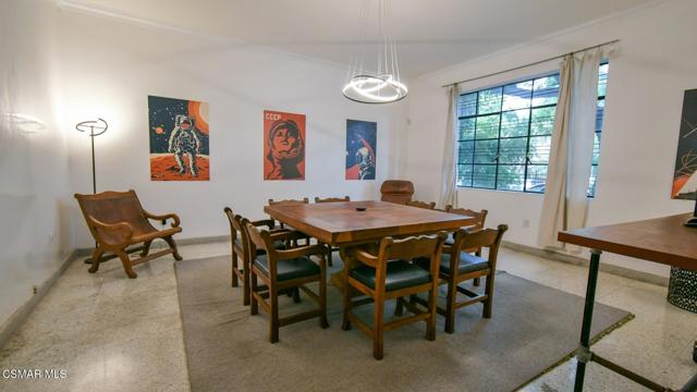1745 C Jose Guadalupe Zuno Hernande,  CA: https://media.crmls.org/mediaz/f2c3ec44-9d83-46e4-8c94-1477772cb24b.jpg