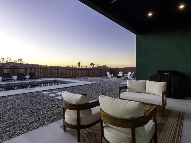 59130 Reche Road, Landers CA: https://media.crmls.org/mediaz/f2c41d9c-bdbd-4d88-ae3e-750823de7556.jpg