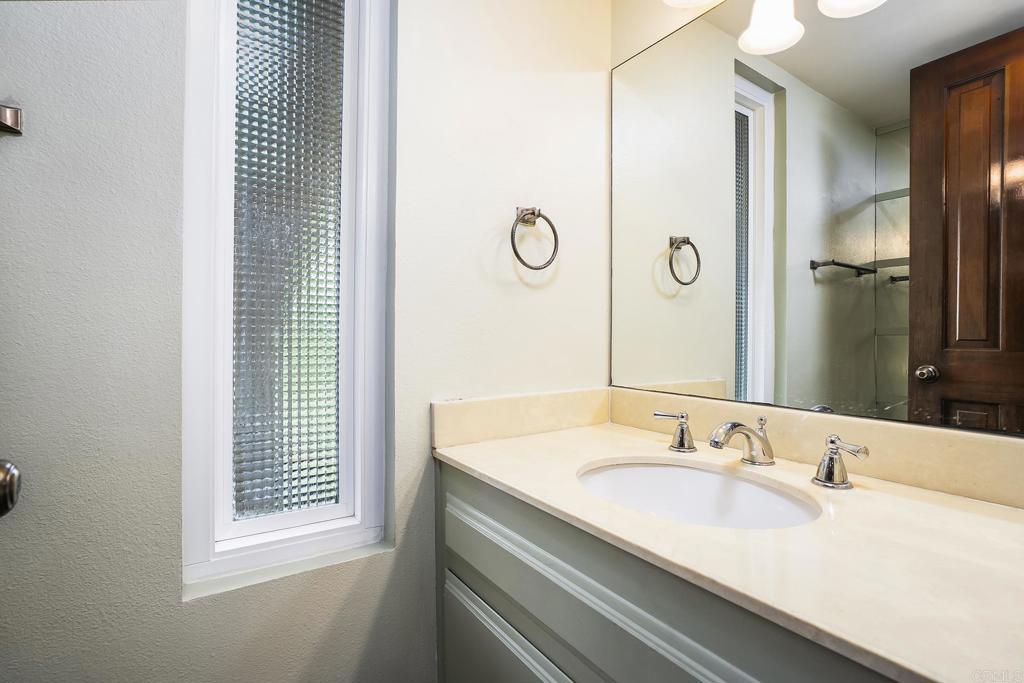 540 Idaho Ave - photo 15