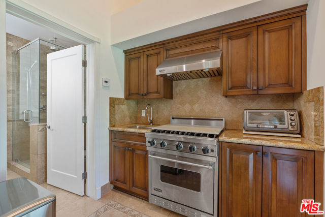 Image 37 of 57 For 632 Arden Boulevard