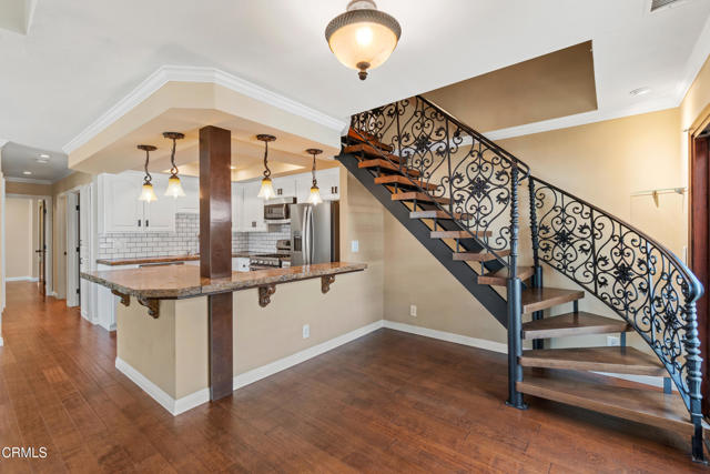 5197 Teton Lane, Ventura CA: https://media.crmls.org/mediaz/f2c575e3-a3ec-4cff-85f2-57c2a158ddc5.jpg