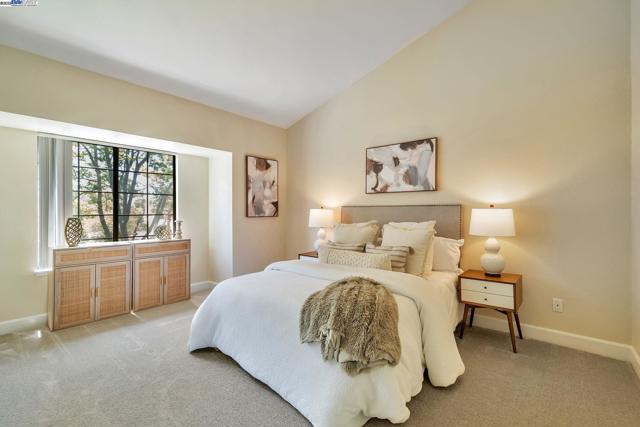 383 Eastridge Dr, San Ramon CA: https://media.crmls.org/mediaz/f2c5a6b9-8248-4a55-86e3-149908f1edb3.jpg