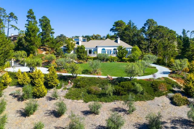 3930 Via Mar Monte, Carmel CA: https://media.crmls.org/mediaz/f2c67381-24ea-4142-b30c-64a6ec184546.jpg