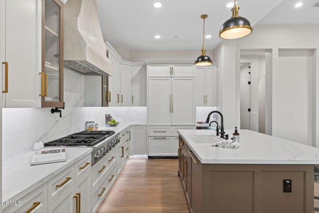 Detail Gallery Image 15 of 61 For 6174 Cobblestone Dr, Ventura,  CA 93003 - 4 Beds | 3/1 Baths