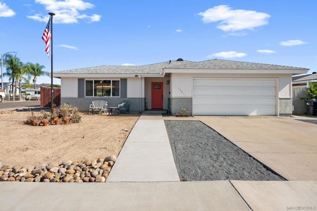 13011 Laurel St, Lakeside CA: https://media.crmls.org/mediaz/f2ca75c2-2d22-4d26-a079-6c03669f481f.jpg