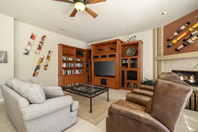 4 Hillcrest Drive, Palm Desert CA: https://media.crmls.org/mediaz/f2cdb4d1-08f3-412a-82dc-b05ff1951308.jpg