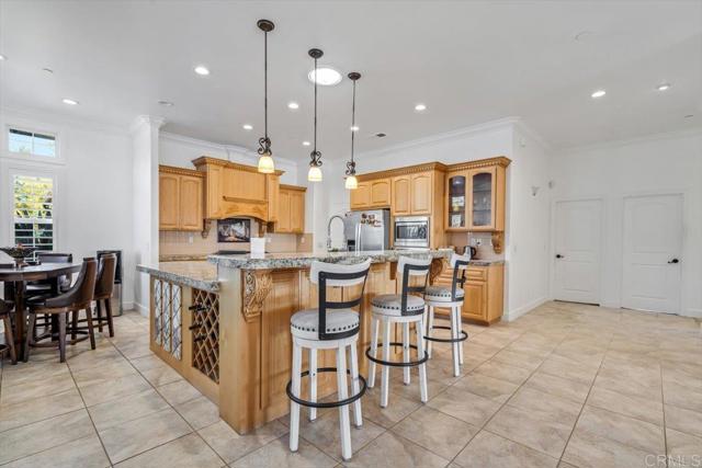 Image 7 of 74 For 3029 Victoria Drive