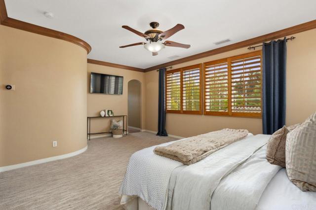 648 California Oak Drive, Vista CA: https://media.crmls.org/mediaz/f2cf426e-7c61-490f-8ee6-616eb2982cd2.jpg