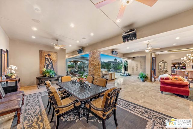 3 Coronado Court, Rancho Mirage CA: https://media.crmls.org/mediaz/f2d06eaa-52c2-468b-bc74-7c519e1ebd91.jpg